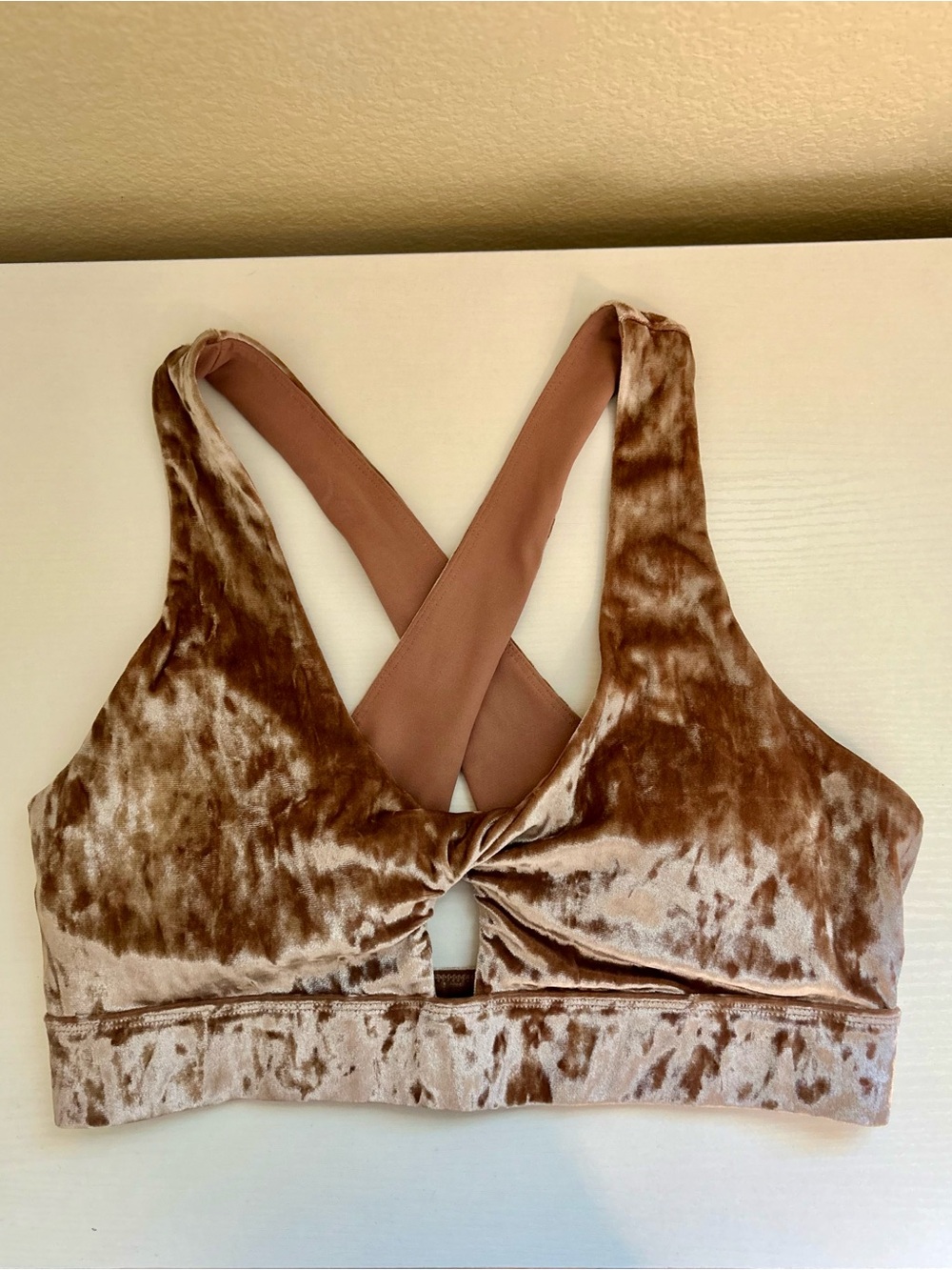 Fabletics Crushed Velvet Activewear Set XL Sports Bra Leggings Yoga Gym Athlete - Picture 5 of 16